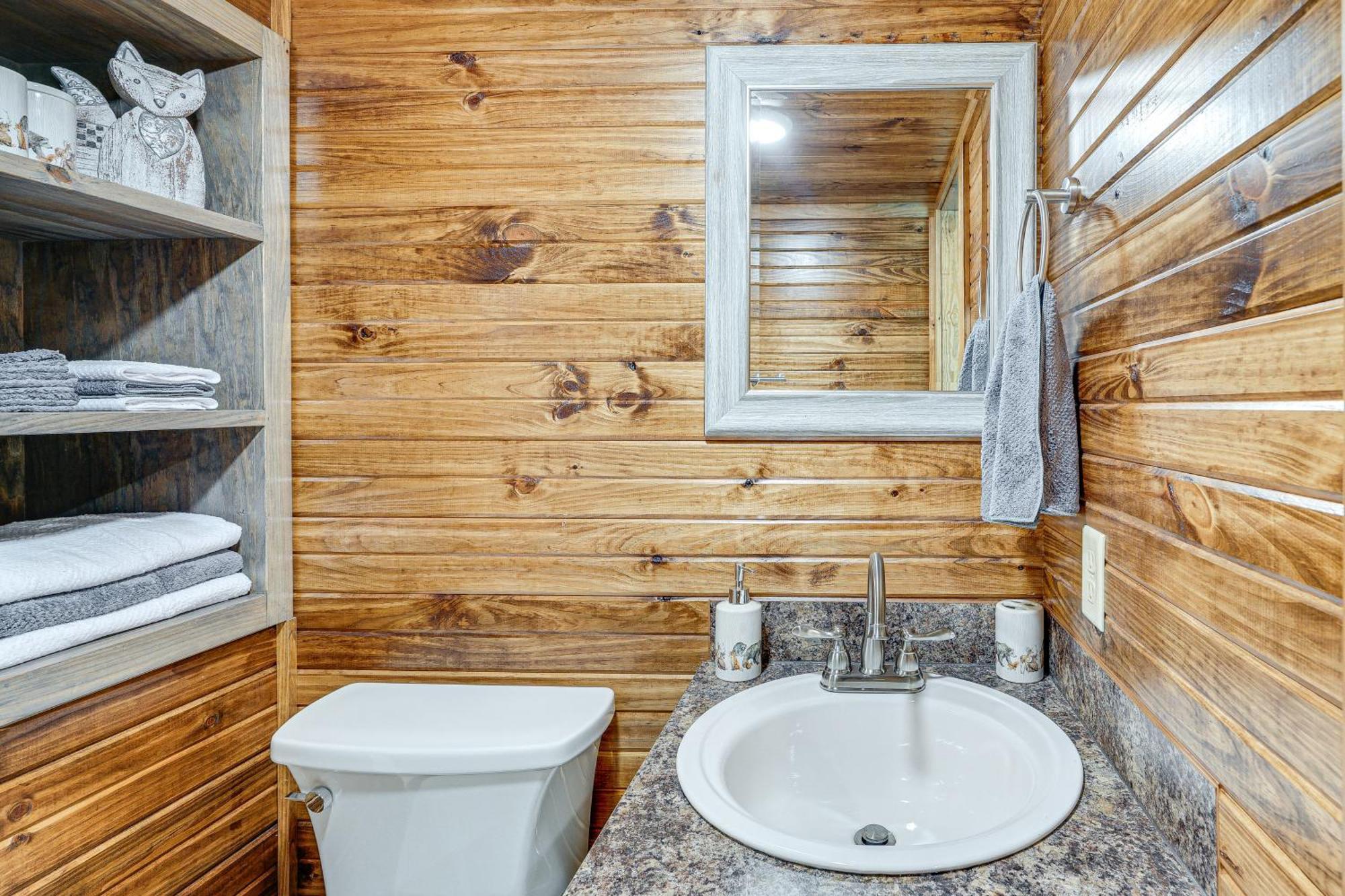 Couples Cabin In Broken Bow About 5 Mi To Downtown! 外观 照片
