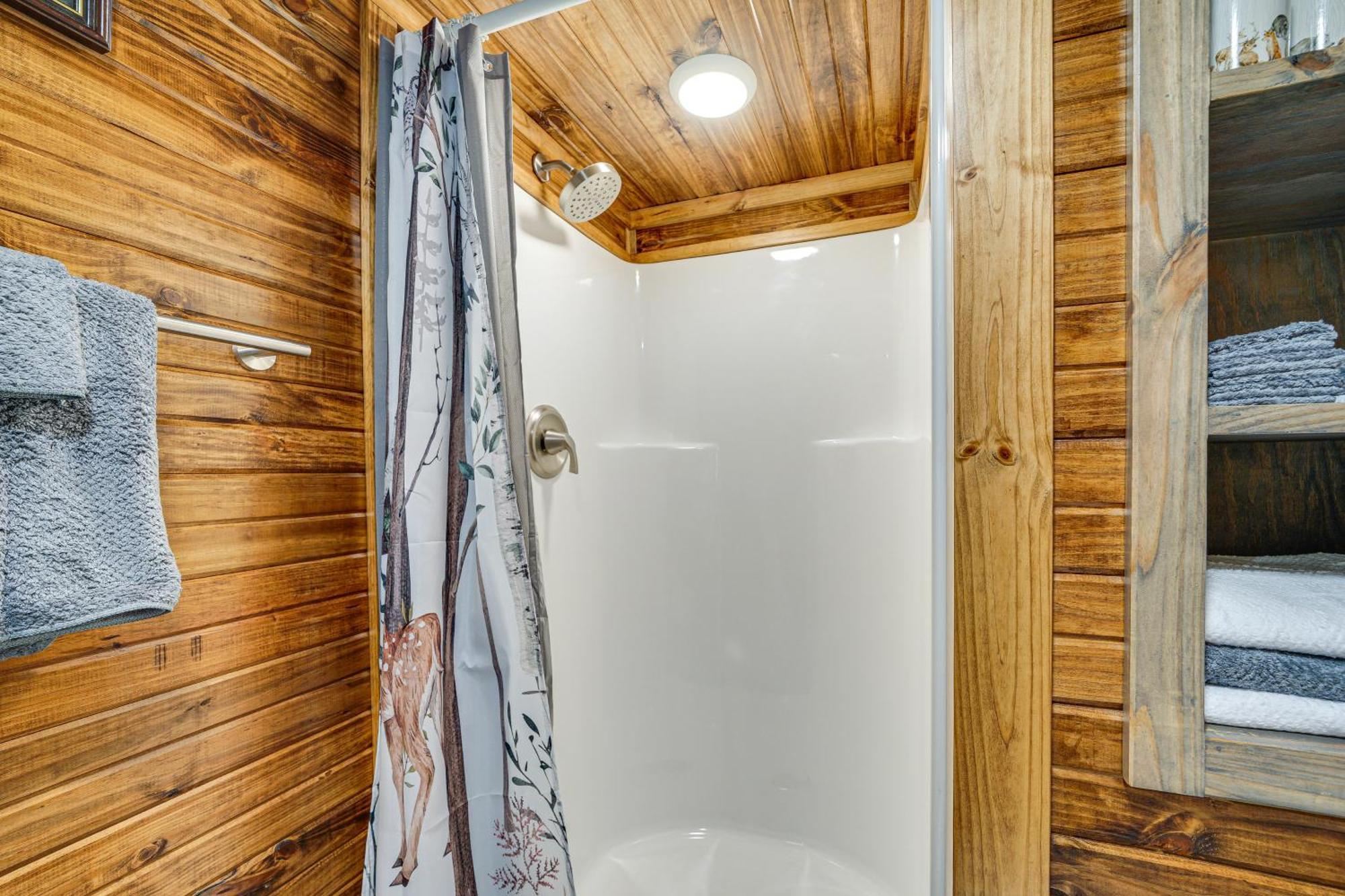Couples Cabin In Broken Bow About 5 Mi To Downtown! 外观 照片