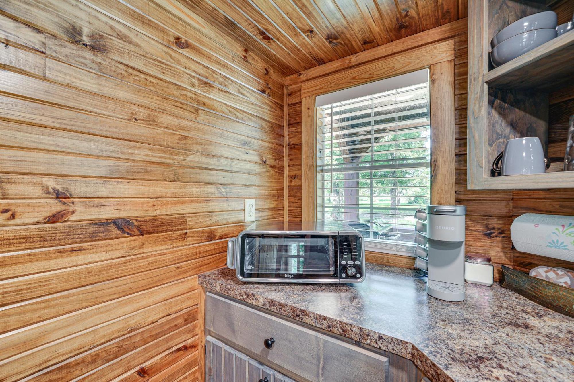 Couples Cabin In Broken Bow About 5 Mi To Downtown! 外观 照片